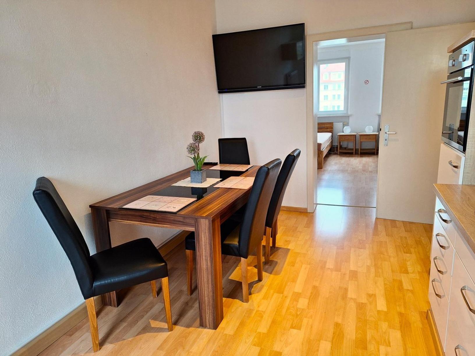 Private Apartments With Direct Subway Entrance Fürth Buitenkant foto